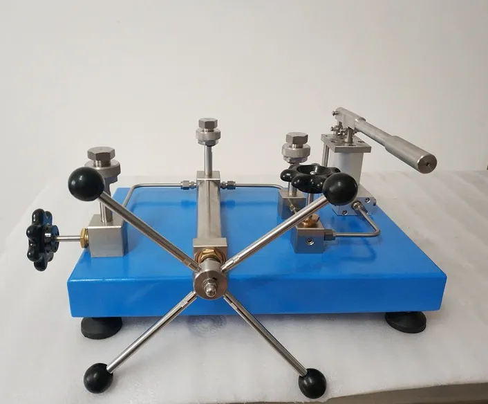KT20 Pneumatic  Comparator